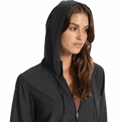 Vuori Women's Outdoor Trainer Shell -Sports Basement Outlet 100209254 BLKH 3