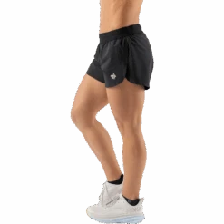 Women's Fuel N Fly 4" -Sports Basement Outlet 100269859.001.Black .4