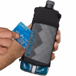 Nathan QuickSqueeze Plus Handheld Bottle 22oz -Sports Basement Outlet 100269901 BMB 4