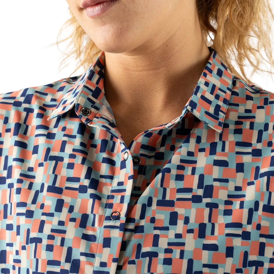 Women's High Country Short Sleeve 4 Women's High Country Short Sleeve - Image 2