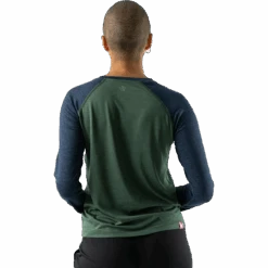 Women's EZ Tee LS Cropped 9 Women's EZ Tee LS Cropped -Sports Basement Outlet 100282051.371.EclipseForest.4