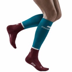 The Run Compression Socks 4.0 11 The Run Compression Socks 4.0 -Sports Basement Outlet Run Socks 4 0 petrol dark red WP209R W front model 1 1800x1800 e9f85811 7cf2 4830 9255 77bbfc024dfb